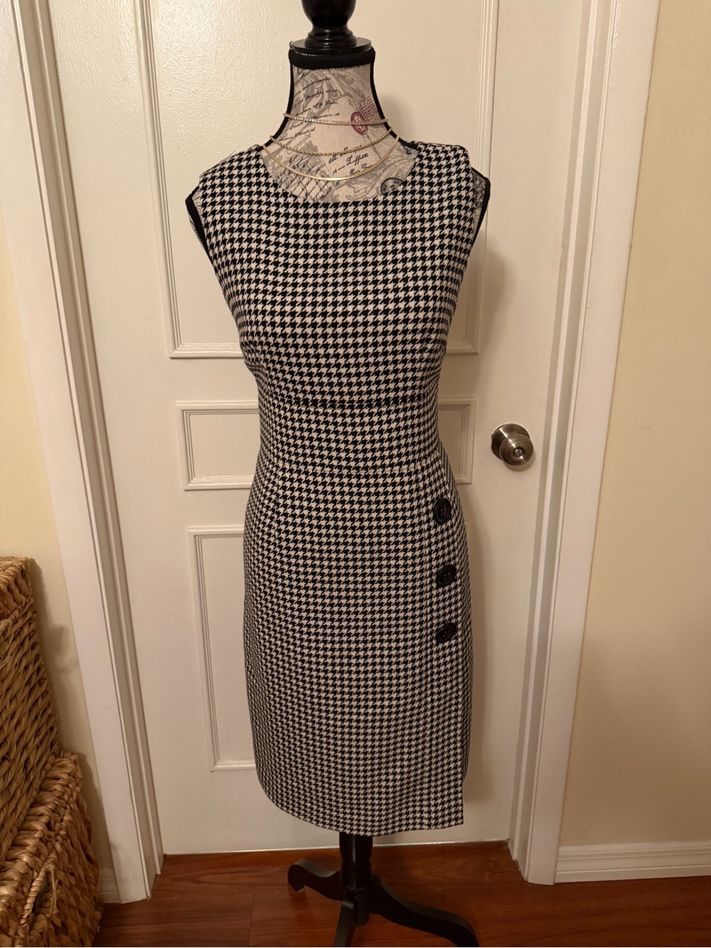 Talbots Black and White Houndstooth Midi Sheath Dress - Picture 3 of 15